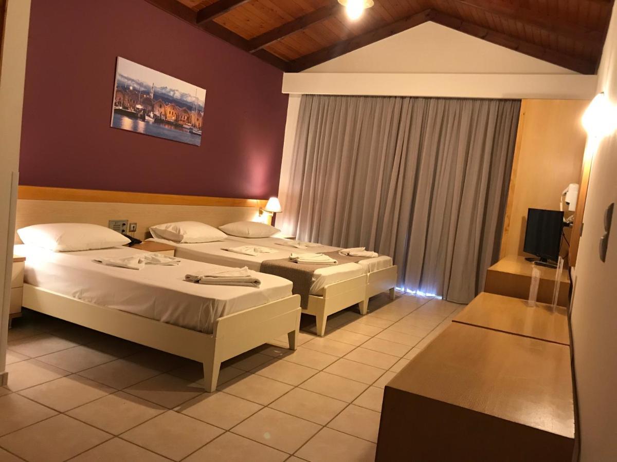 Hotel Vagia Mare Gerani  Esterno foto
