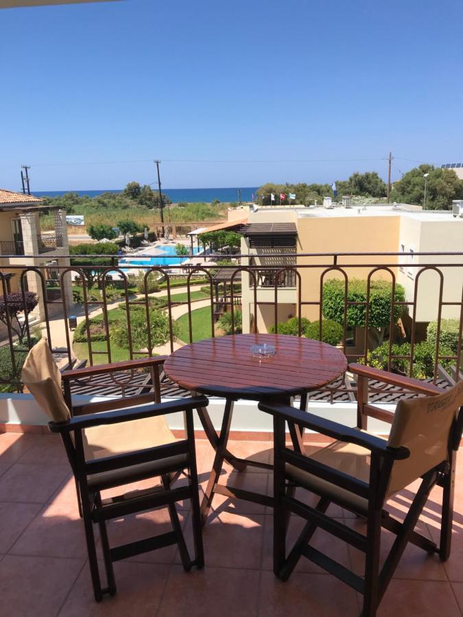 Hotel Vagia Mare Gerani  Esterno foto
